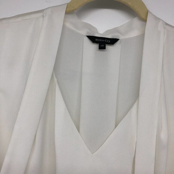 RW&Co White tied V-Neck sleevless blouse LG office capsule wardrobe Large - Picture 13 of 16